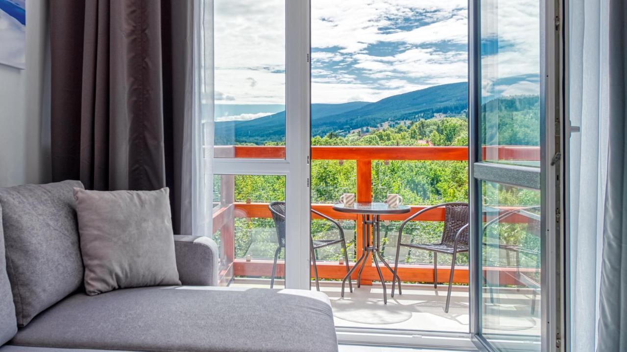 Apartamenty Holiday Mountain Residence By Royal Aparts Świeradów-Zdrój Екстериор снимка