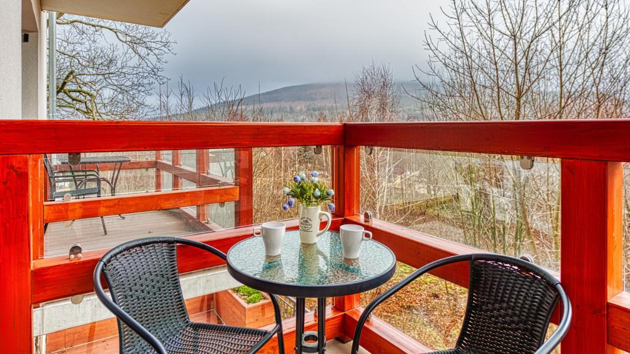 Apartamenty Holiday Mountain Residence By Royal Aparts Świeradów-Zdrój Екстериор снимка